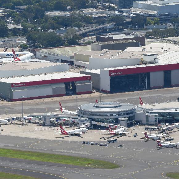 Read more about the article Lotniska przed klimatycznym sprawdzianem. Modernizacja HVAC staje się koniecznością